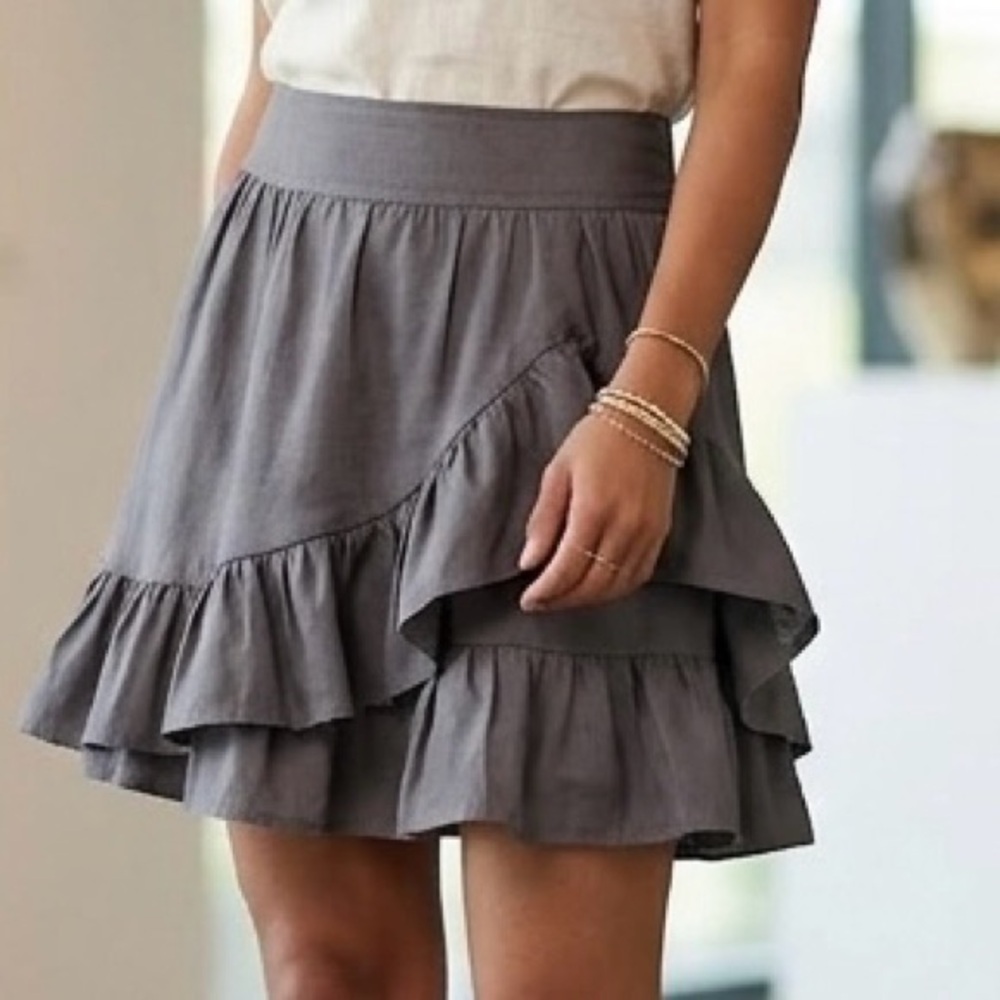 Monteau Gray Ruffles Tiered Mini Skirt Size Small